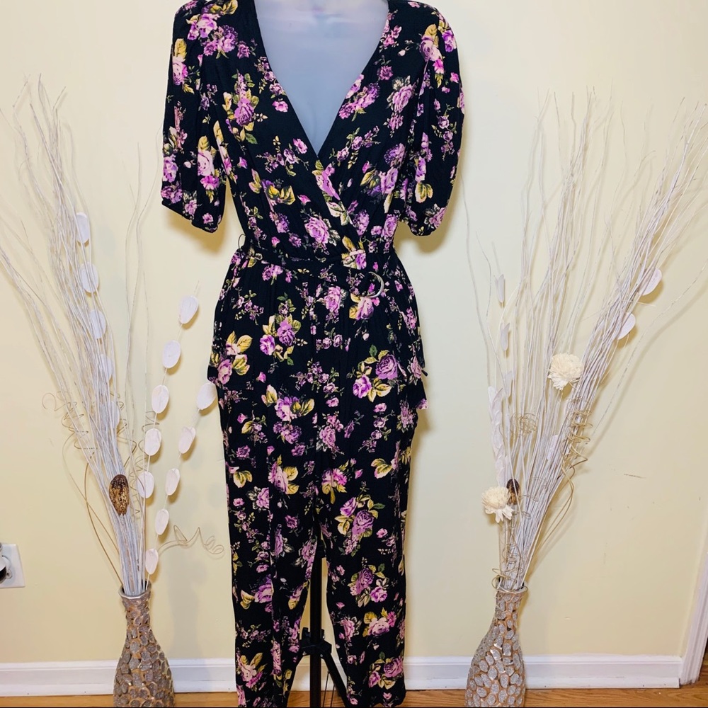 XS Wild Fable floral printed jumpsuit purple black